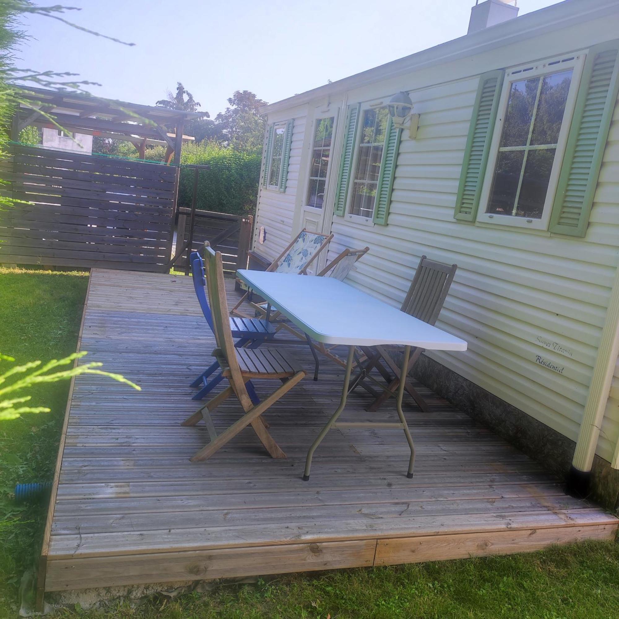 Mobile-Home Avec Terrasse Тонон-ле-Бен Екстериор снимка